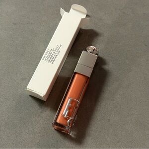004 Dior Addict Lip Maximizer Plumping Gloss